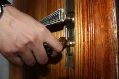 Port Chester NY Locksmith Store Port Chester, NY 914-243-1302 - emergency-locksmith-opening